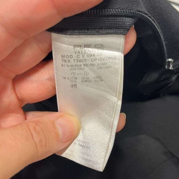 Red Valentino Little Black Dress with Velvet Trim and Bow Details 6 - Picture 15 of 16